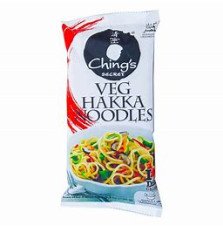 Wegańskie Noodles Hakka Ching’s – 140g | Ching’s – Smakowite Wegańskie Noodles Hakka do Smażonych Potraw